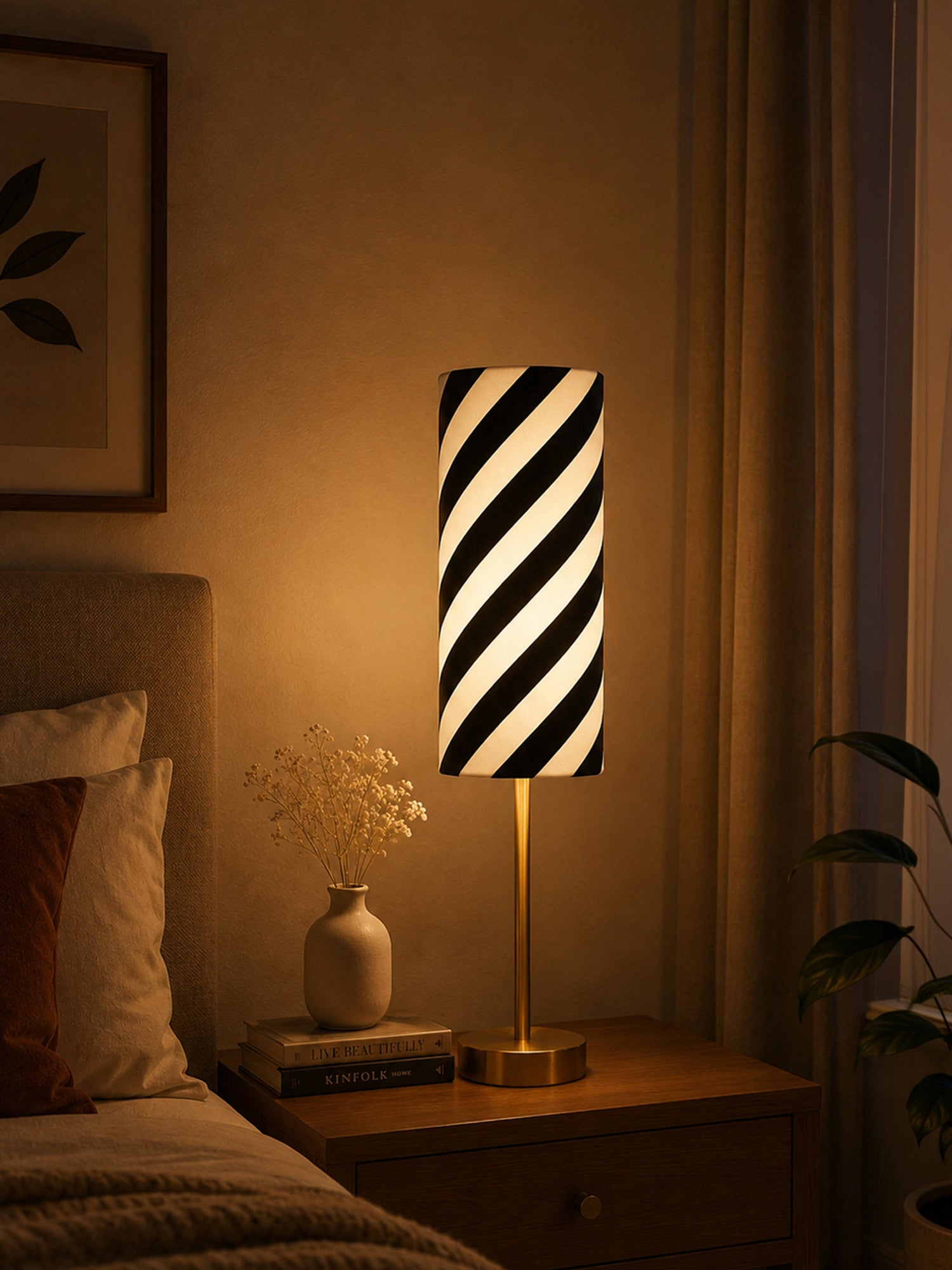 Oblique Stripe Column on Poise Stand