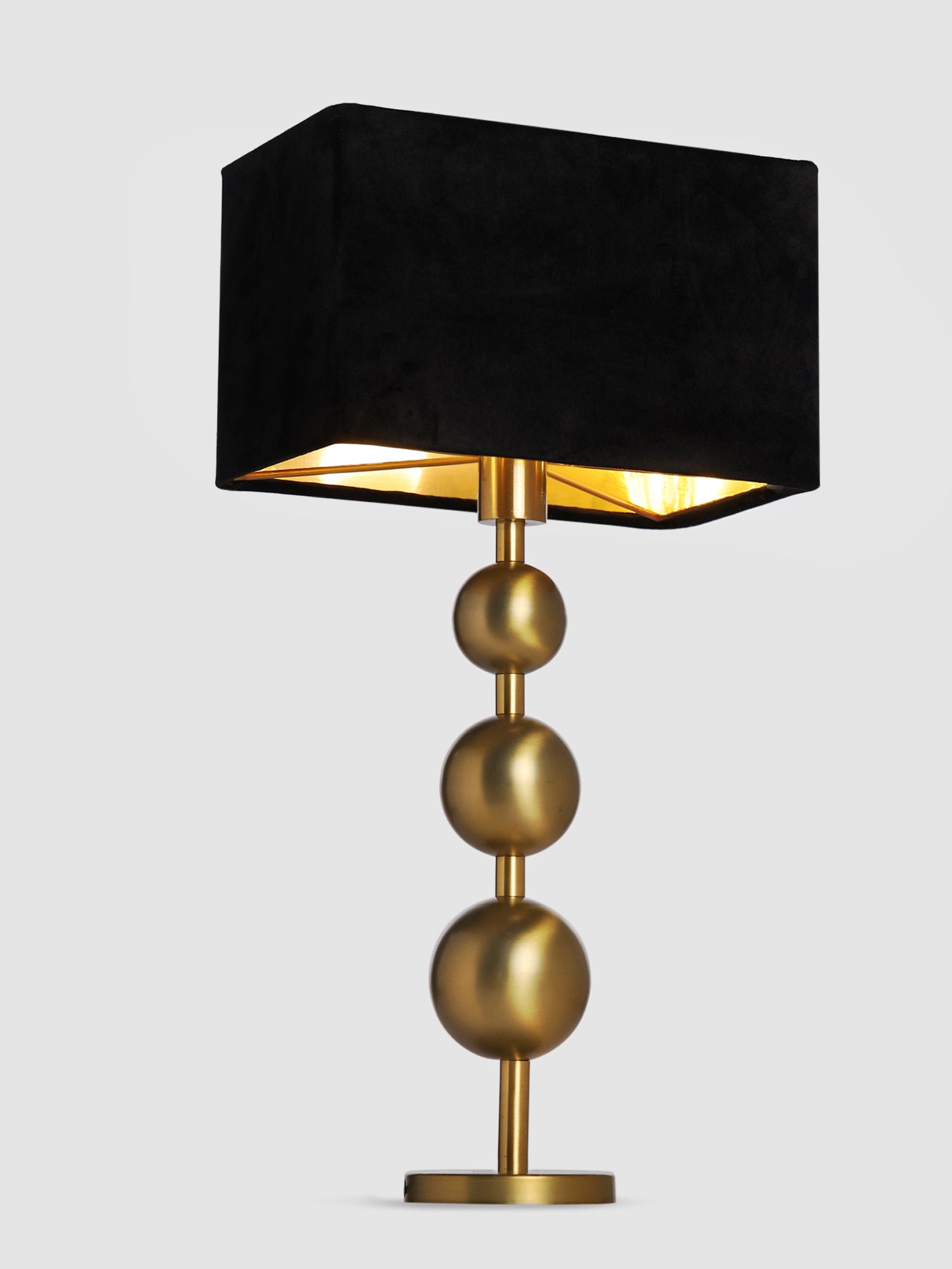 Soho Shade on Éclat Stand