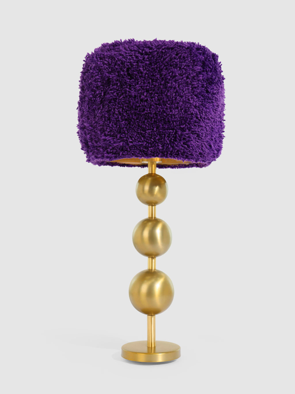 Amethyst Cloud on Éclat Stand